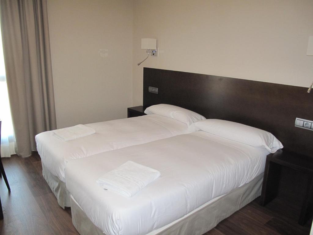 Hotel Rio Hortega Valladolid Rum bild