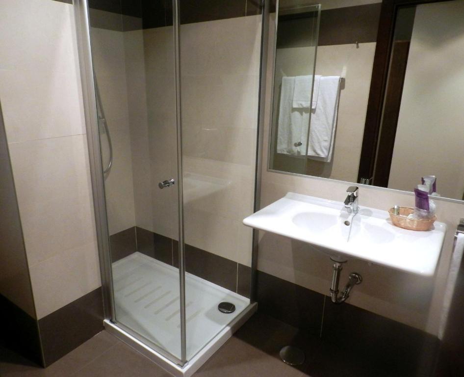 Hotel Rio Hortega Valladolid Rum bild