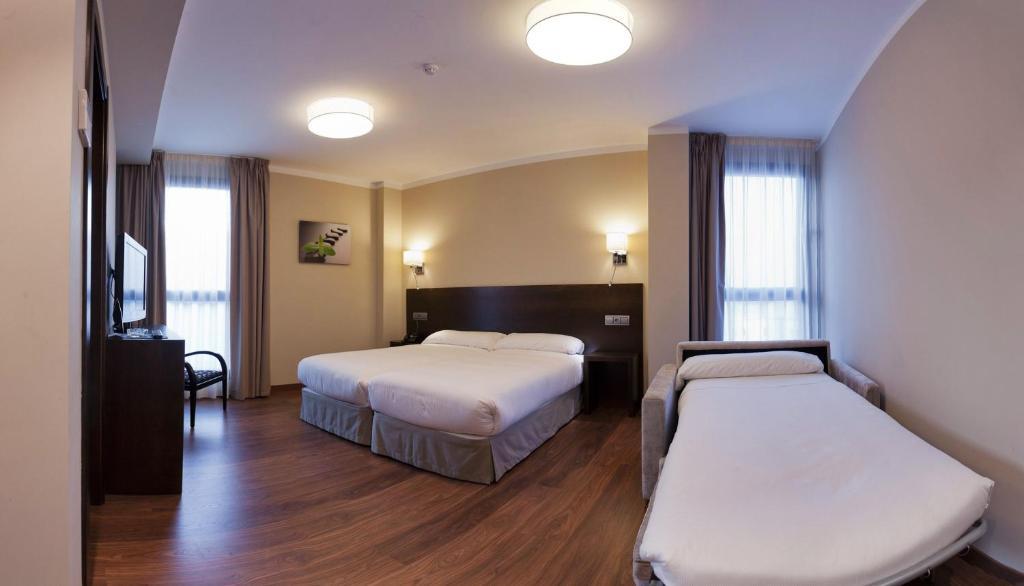 Hotel Rio Hortega Valladolid Rum bild