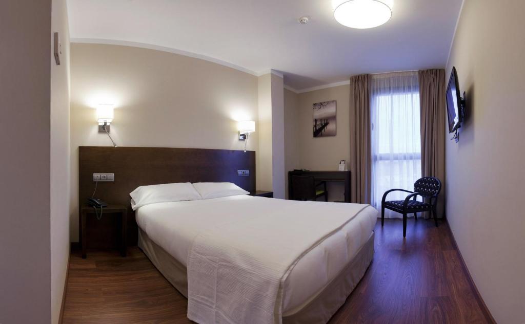 Hotel Rio Hortega Valladolid Rum bild