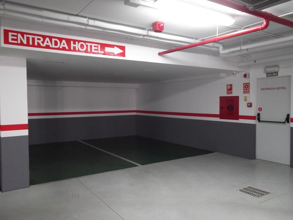 Hotel Rio Hortega Valladolid Exteriör bild